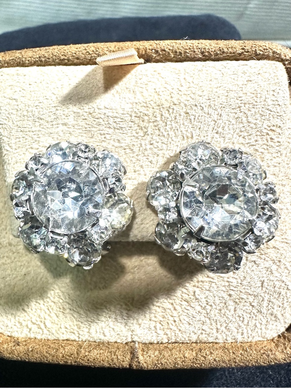 Vtg: KRAMAR Clear Glass Rhinestone Button Style Earrings
